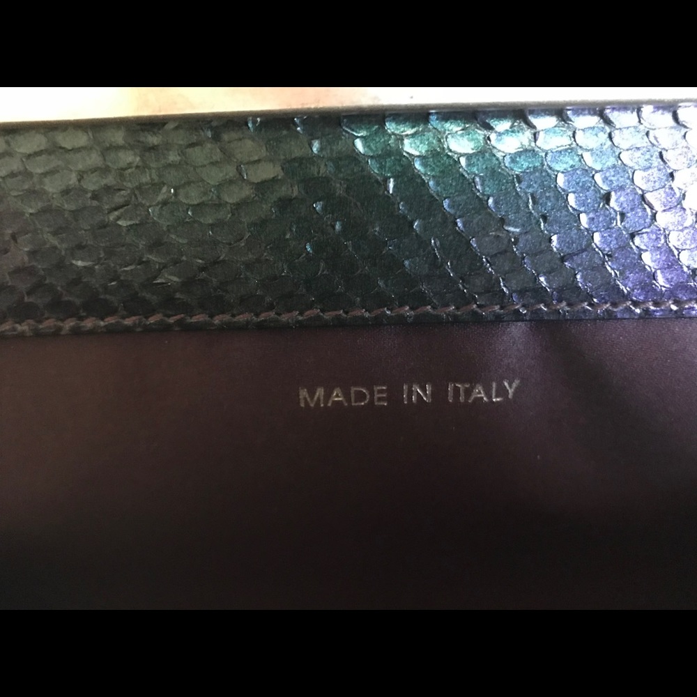 ⛔️SOLDAuthentic Judith Leiber Snake Leather Clutch - Picture 4 of 7